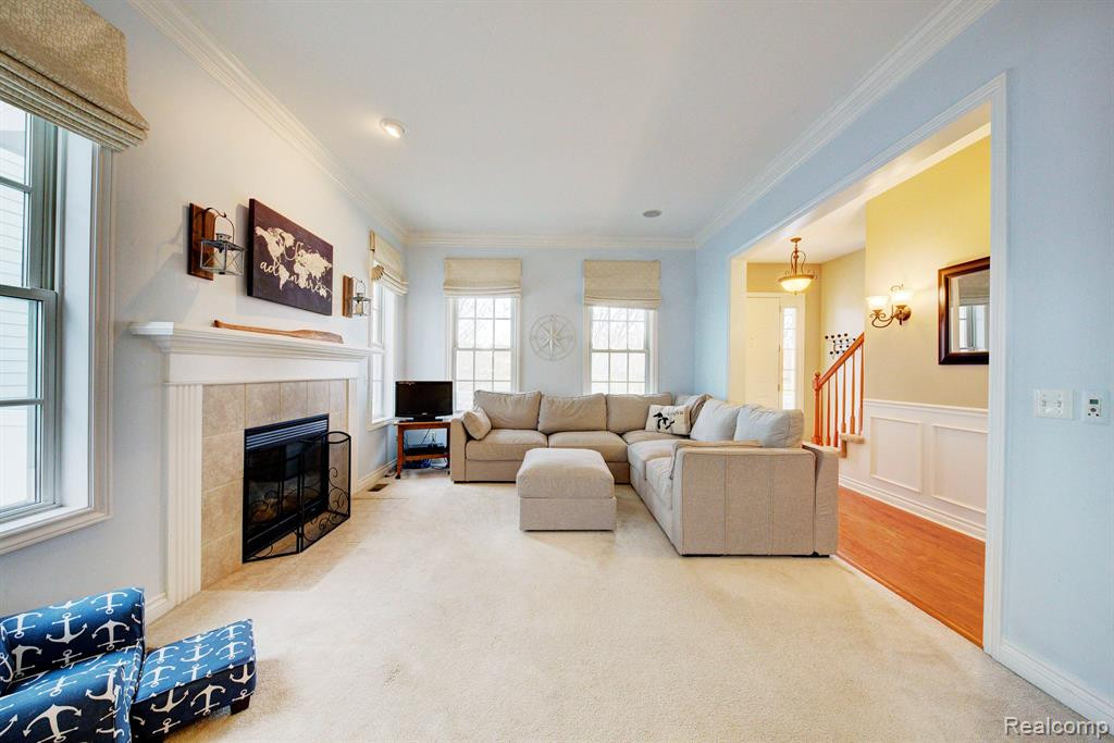 50189 JEFFERSON Street, Canton, MI 48188 — Photo 8