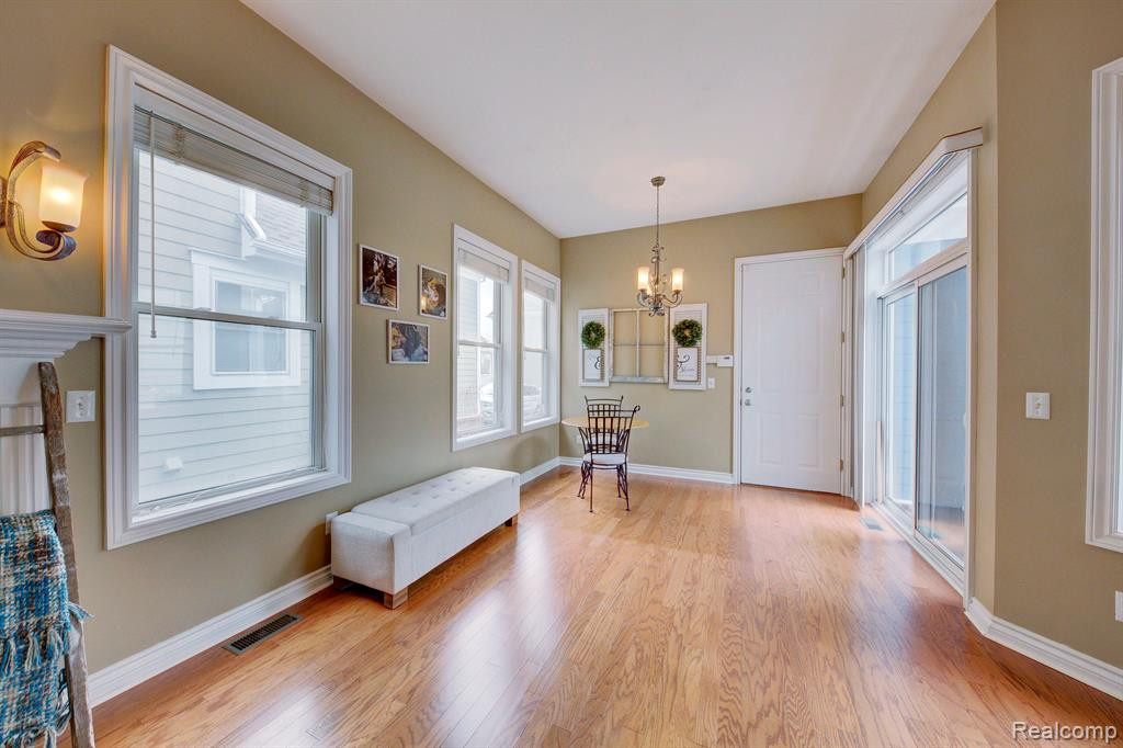 50189 JEFFERSON Street, Canton, MI 48188 — Photo 20