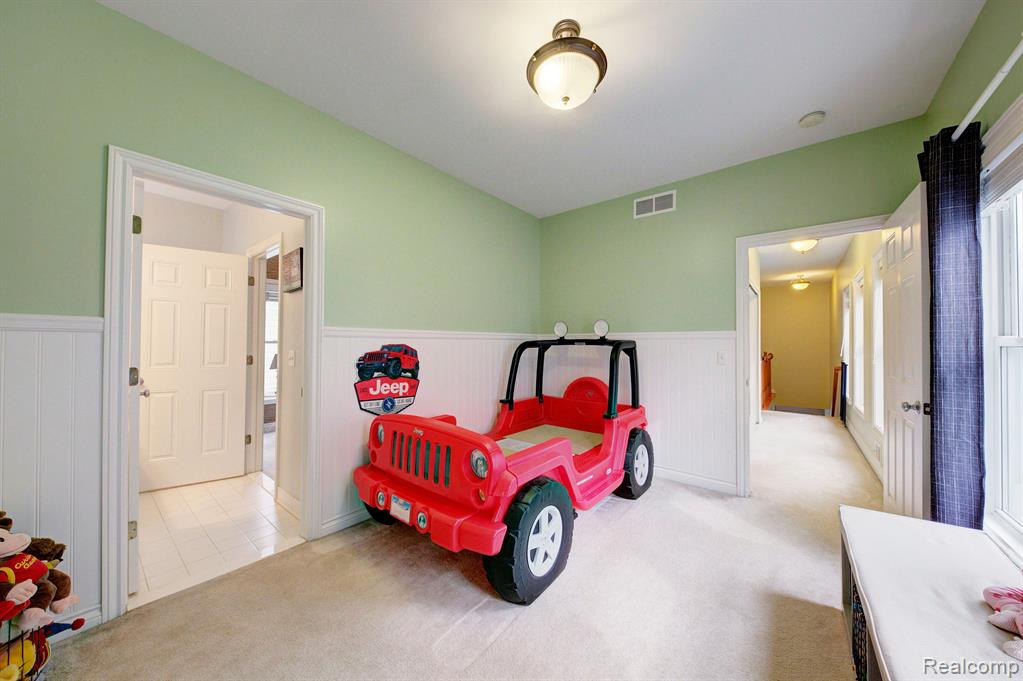 50189 JEFFERSON Street, Canton, MI 48188 — Photo 42