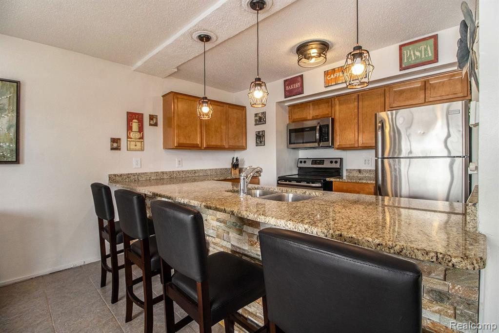 1744 S GROVE Street, 102-A, Ypsilanti, MI 48198 — Photo 4