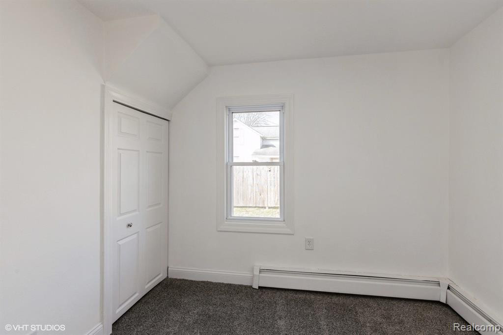 9817 WOODLAND Court, Ypsilanti, MI 48197 — Photo 11