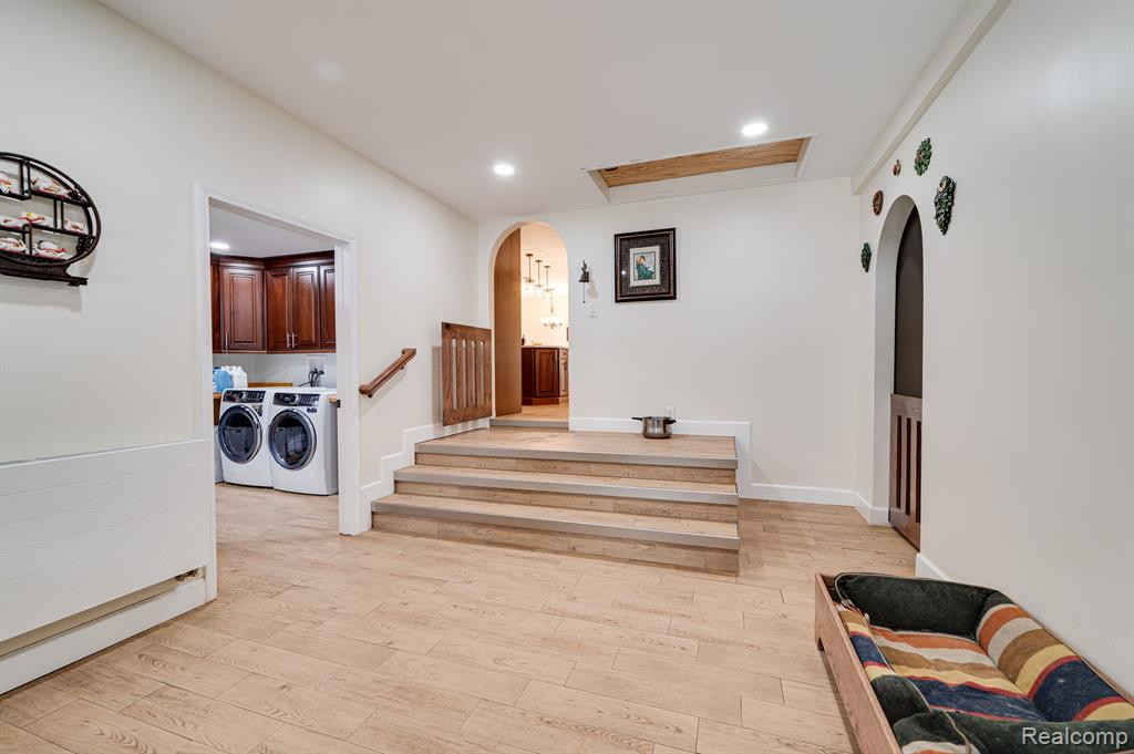 8501 S Rushton Road, South Lyon, MI 48178 — Photo 6