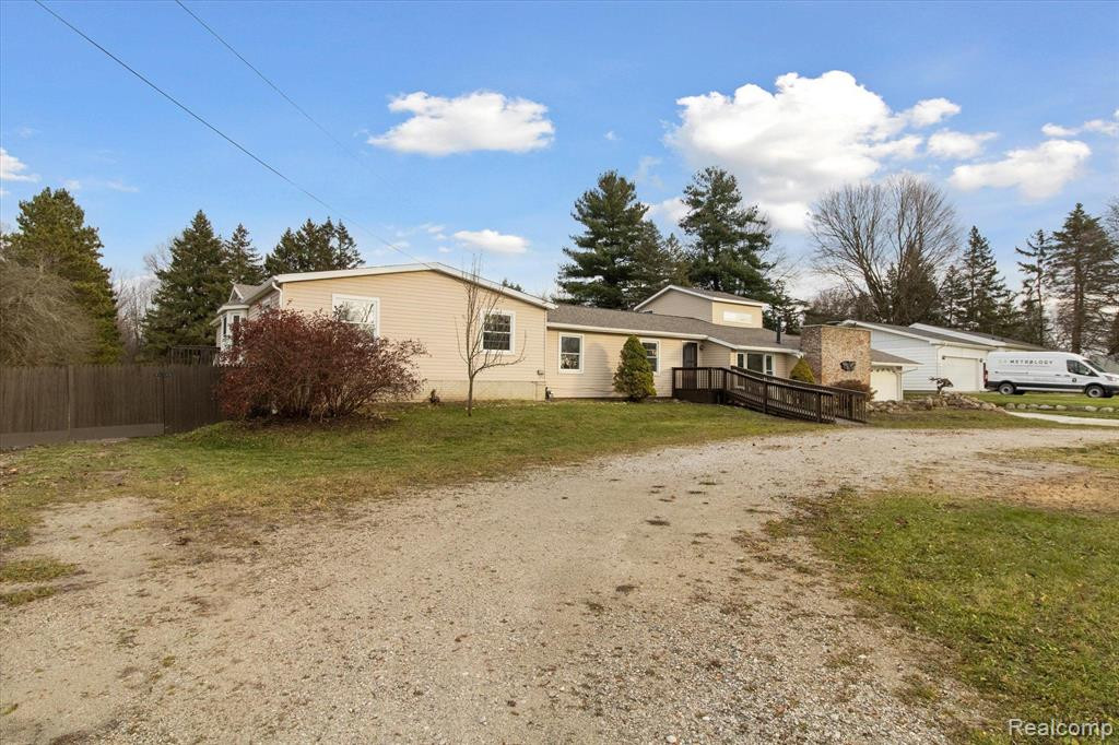 5150 JACKSON Road, Flint, MI 48506 — Photo 2
