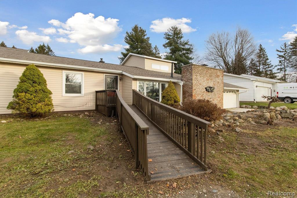 5150 JACKSON Road, Flint, MI 48506 — Photo 4