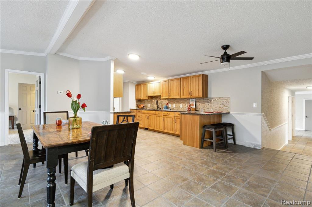 5150 JACKSON Road, Flint, MI 48506 — Photo 13