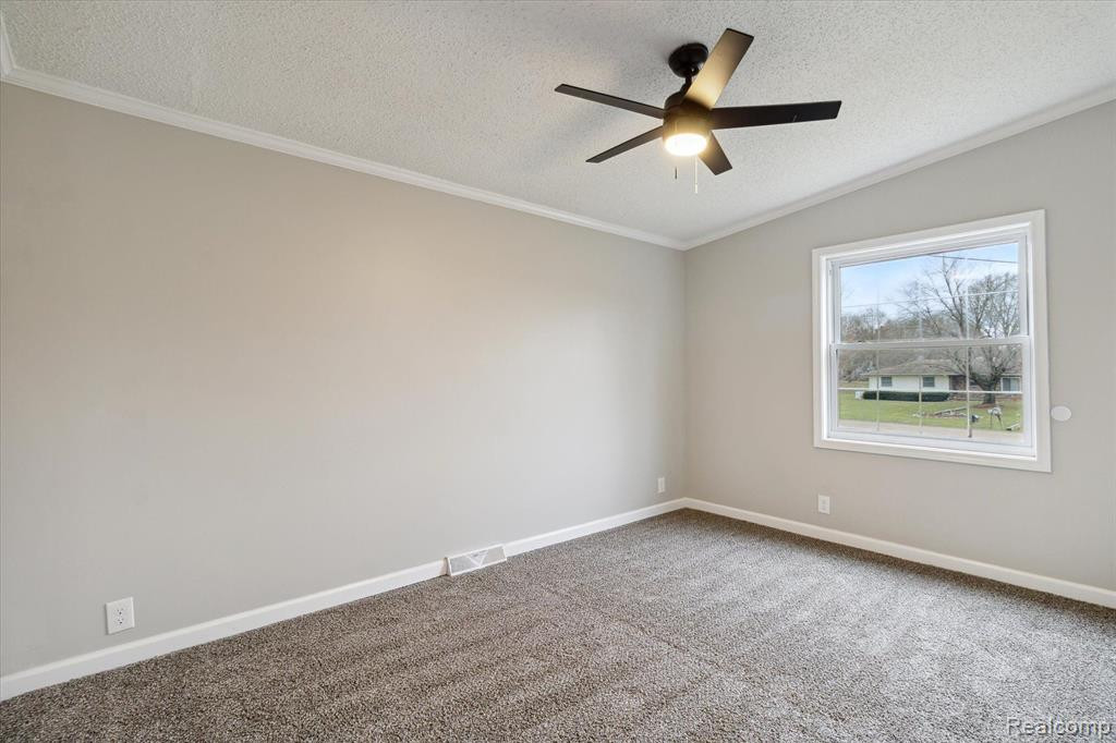 5150 JACKSON Road, Flint, MI 48506 — Photo 30