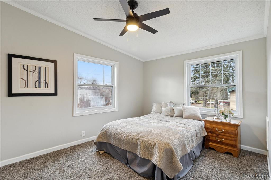 5150 JACKSON Road, Flint, MI 48506 — Photo 32