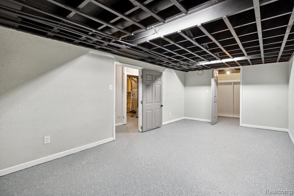 5150 JACKSON Road, Flint, MI 48506 — Photo 42