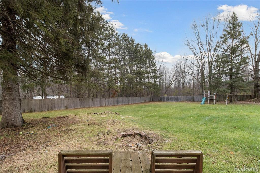 5150 JACKSON Road, Flint, MI 48506 — Photo 57