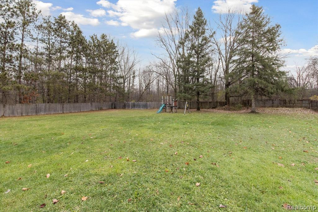5150 JACKSON Road, Flint, MI 48506 — Photo 58