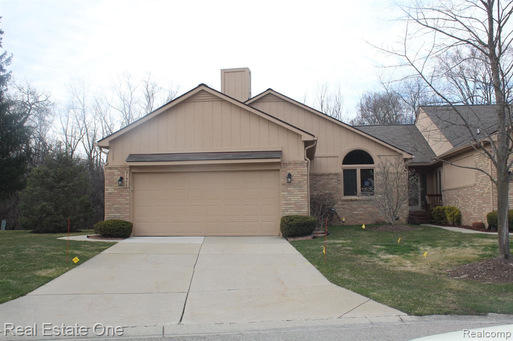 21570 RIVER RIDGE, Farmington Hills, MI 48335 — front exterior