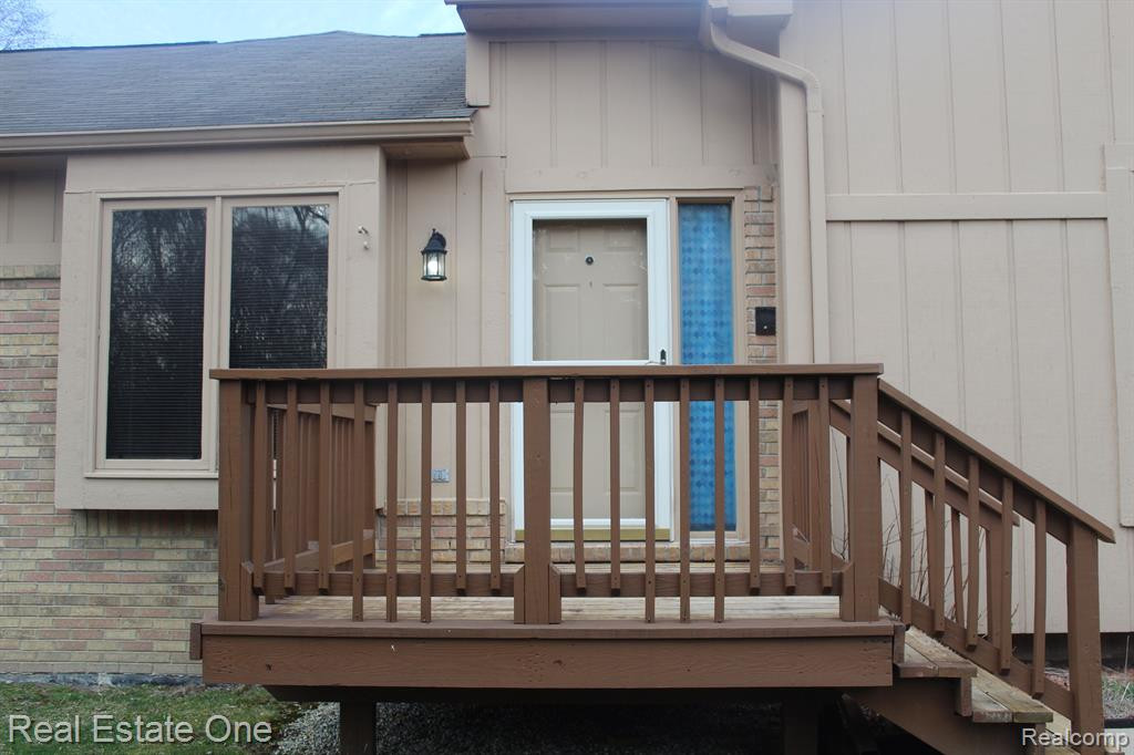 21570 RIVER RIDGE, Farmington Hills, MI 48335 — Photo 4