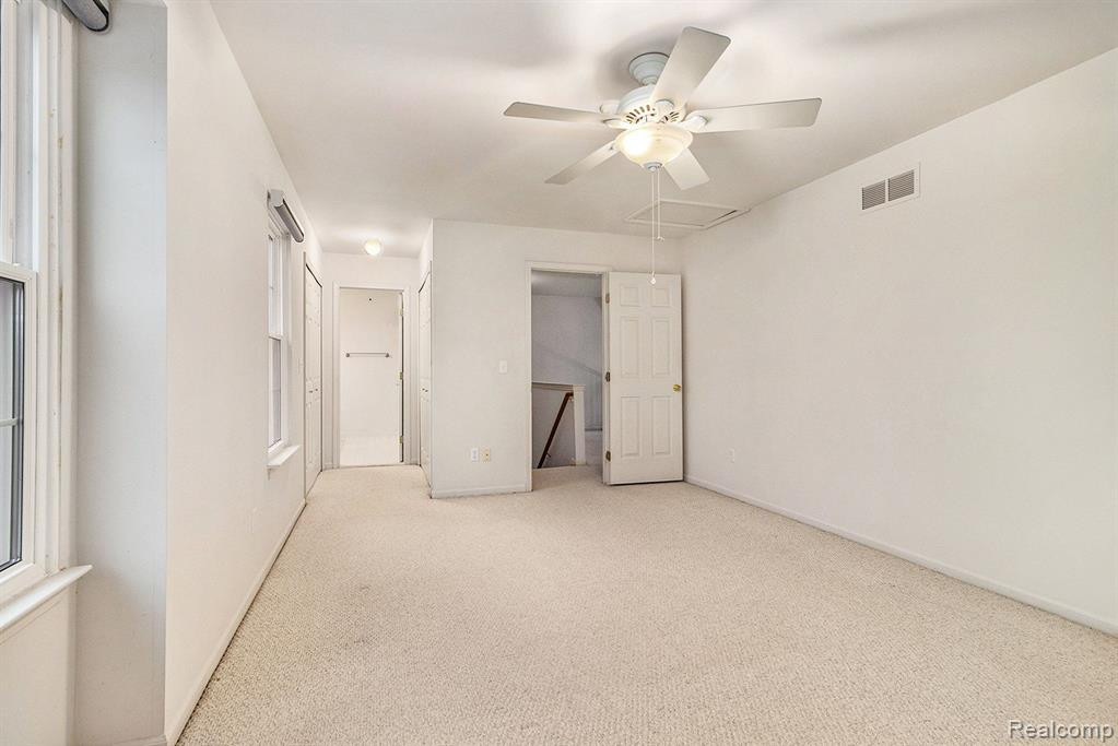 2062 LONE WOLF Lane, Canton, MI 48188 — Photo 17