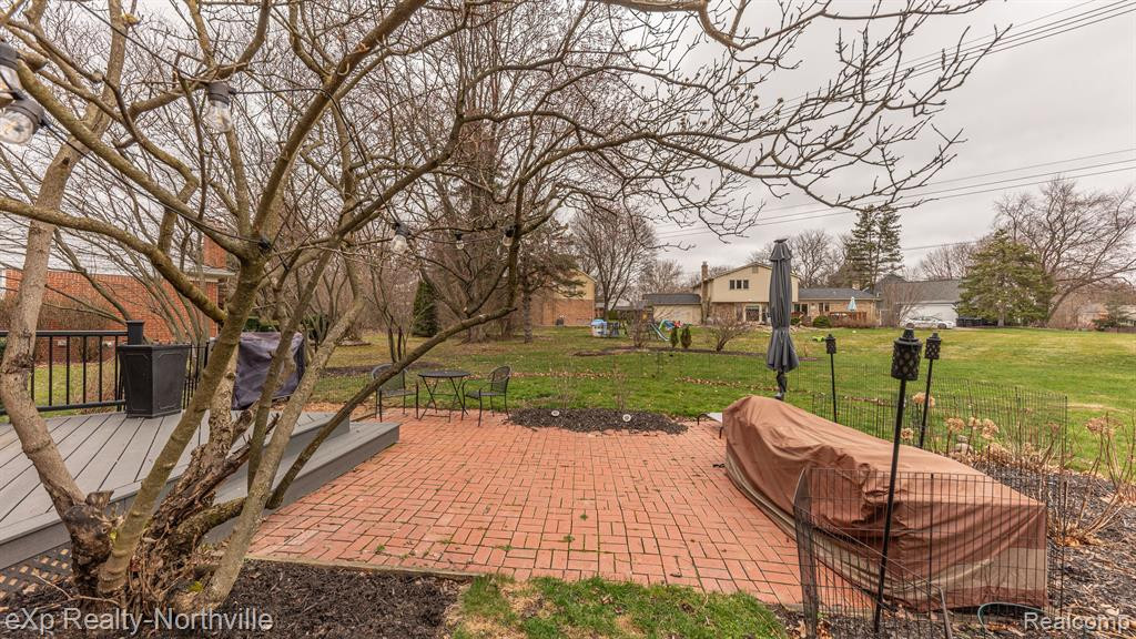 42224 SUNNYDALE Lane, Northville, MI 48168 — Photo 6