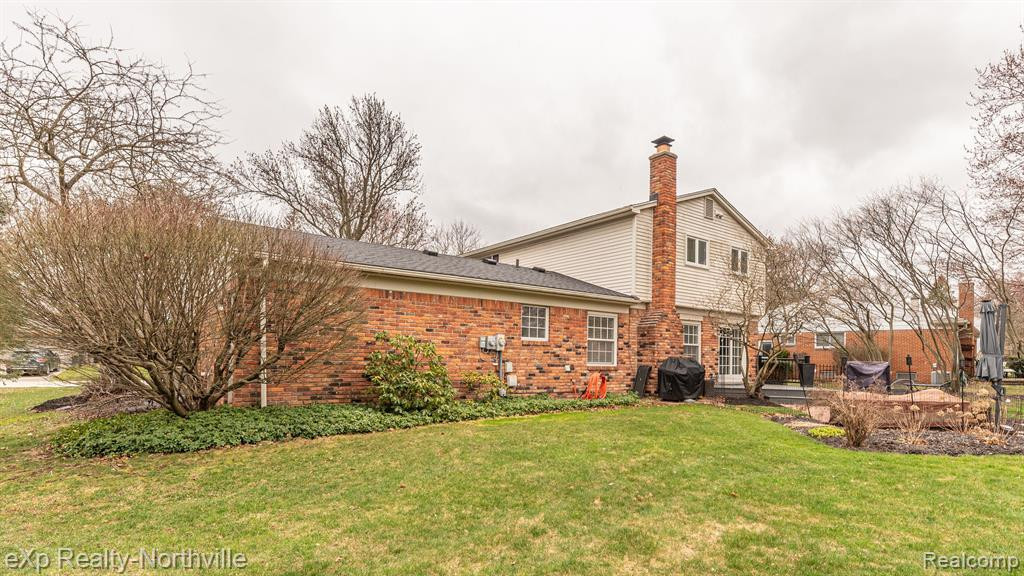 42224 SUNNYDALE Lane, Northville, MI 48168 — Photo 8