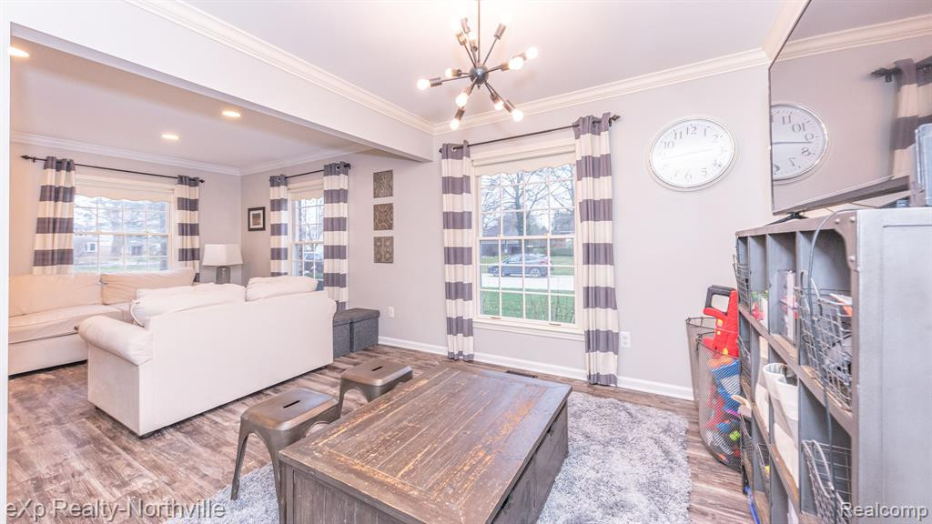 42224 SUNNYDALE Lane, Northville, MI 48168 — Photo 18