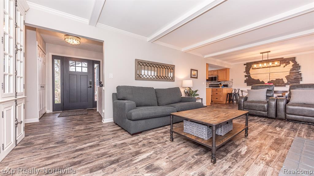 42224 SUNNYDALE Lane, Northville, MI 48168 — Photo 29