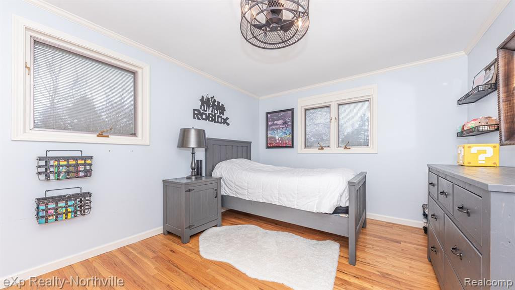 42224 SUNNYDALE Lane, Northville, MI 48168 — Photo 39
