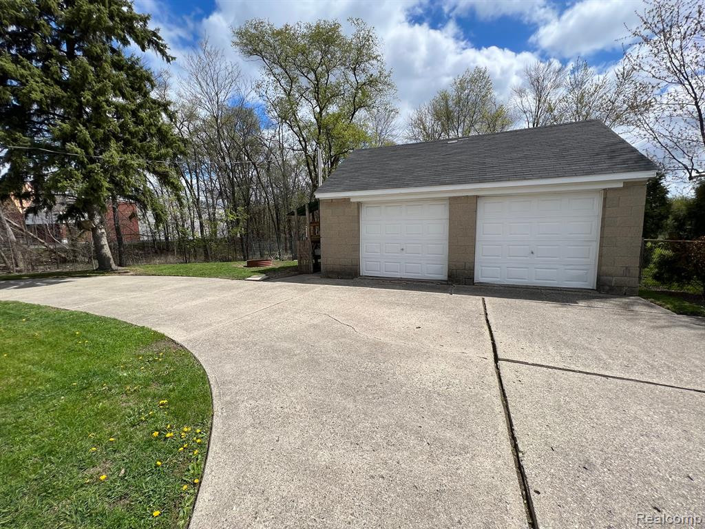 46790 ROMEO PLANK Road, Macomb, MI 48044 — Photo 3