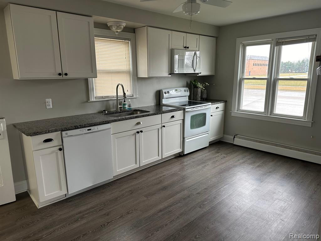 46790 ROMEO PLANK Road, Macomb, MI 48044 — Photo 17