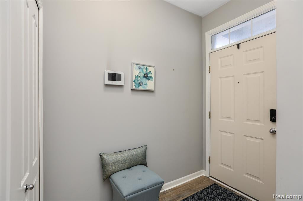 3273 JOHANNA WARE W, 11, Wixom, MI 48393 — Photo 3