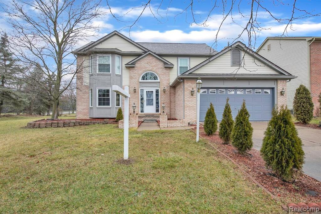 4025 ROLLING MEADOW Lane, Ypsilanti, MI 48197 — Photo 6