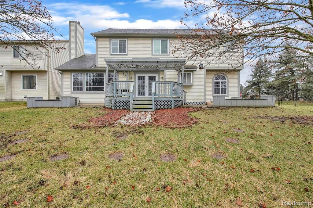 4025 ROLLING MEADOW Lane, Ypsilanti, MI 48197 — Photo 8