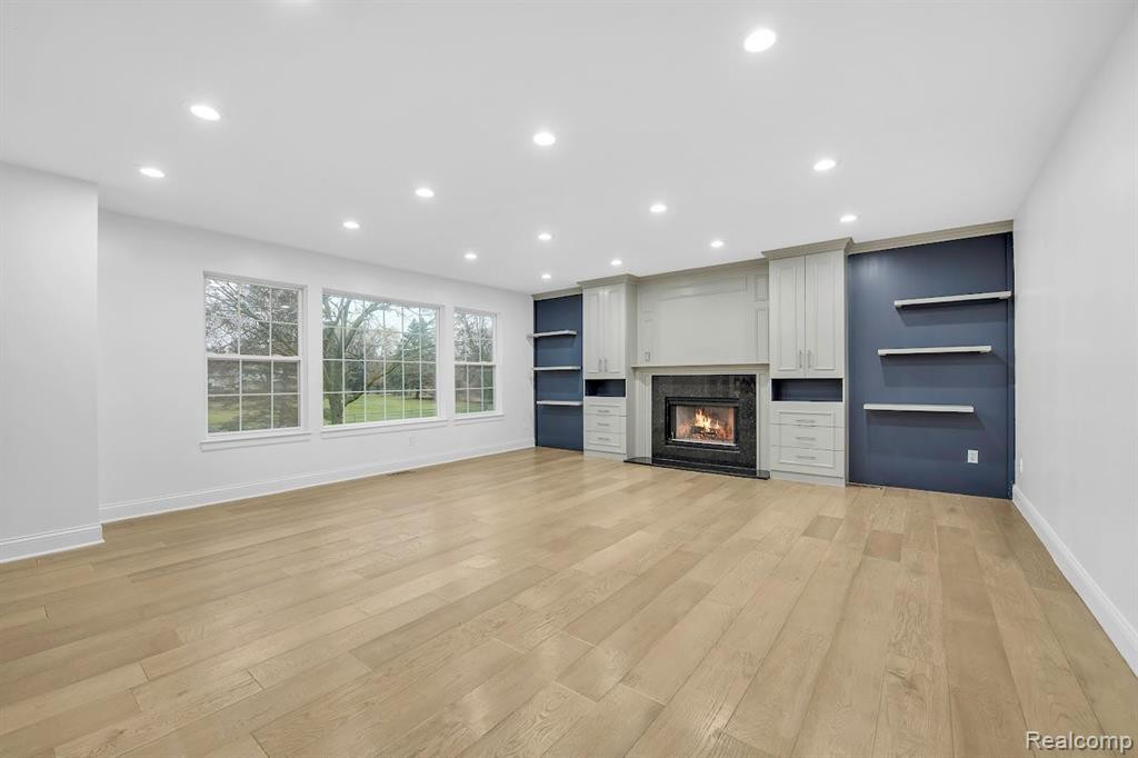 4025 ROLLING MEADOW Lane, Ypsilanti, MI 48197 — Photo 22
