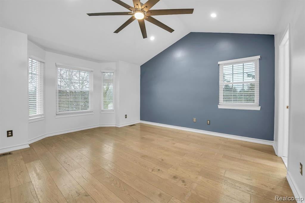 4025 ROLLING MEADOW Lane, Ypsilanti, MI 48197 — Photo 30