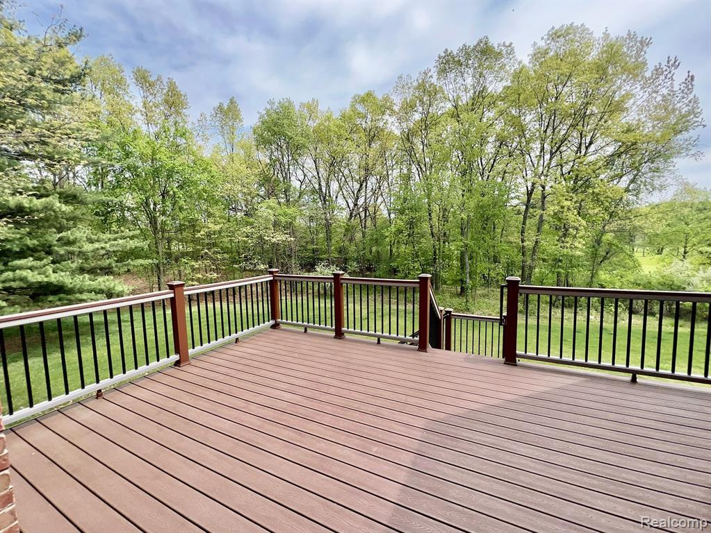 2320 HIGHLAND Drive, Ann Arbor, MI 48105 — Photo 36