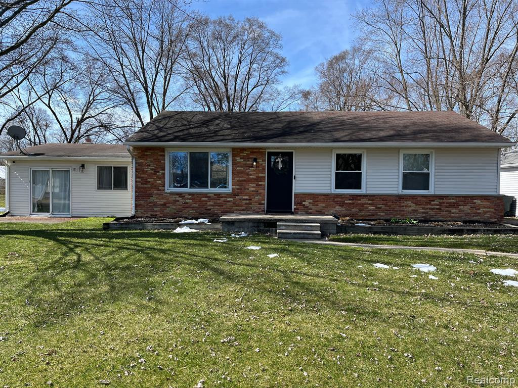 45847 CUMBERLAND Street, Utica, MI 48317 — front exterior