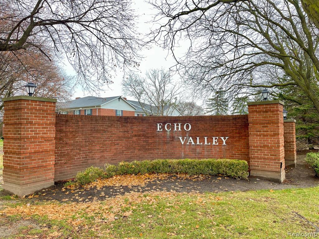 27653 W ECHO Valley, 211, Farmington Hills, MI 48334 — Photo 28