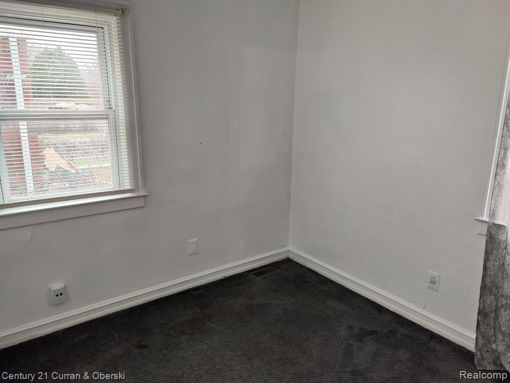 6211 MEAD Street, Dearborn, MI 48126 — Photo 8