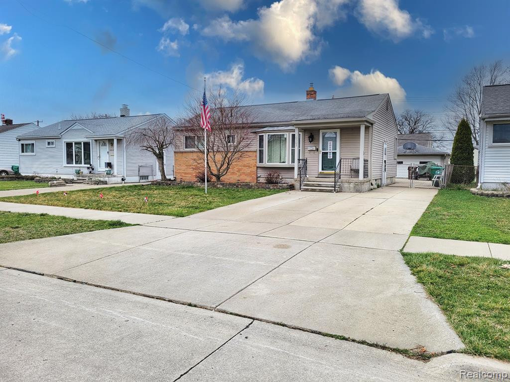 6503 Lathers, Garden City, MI — Photo 2