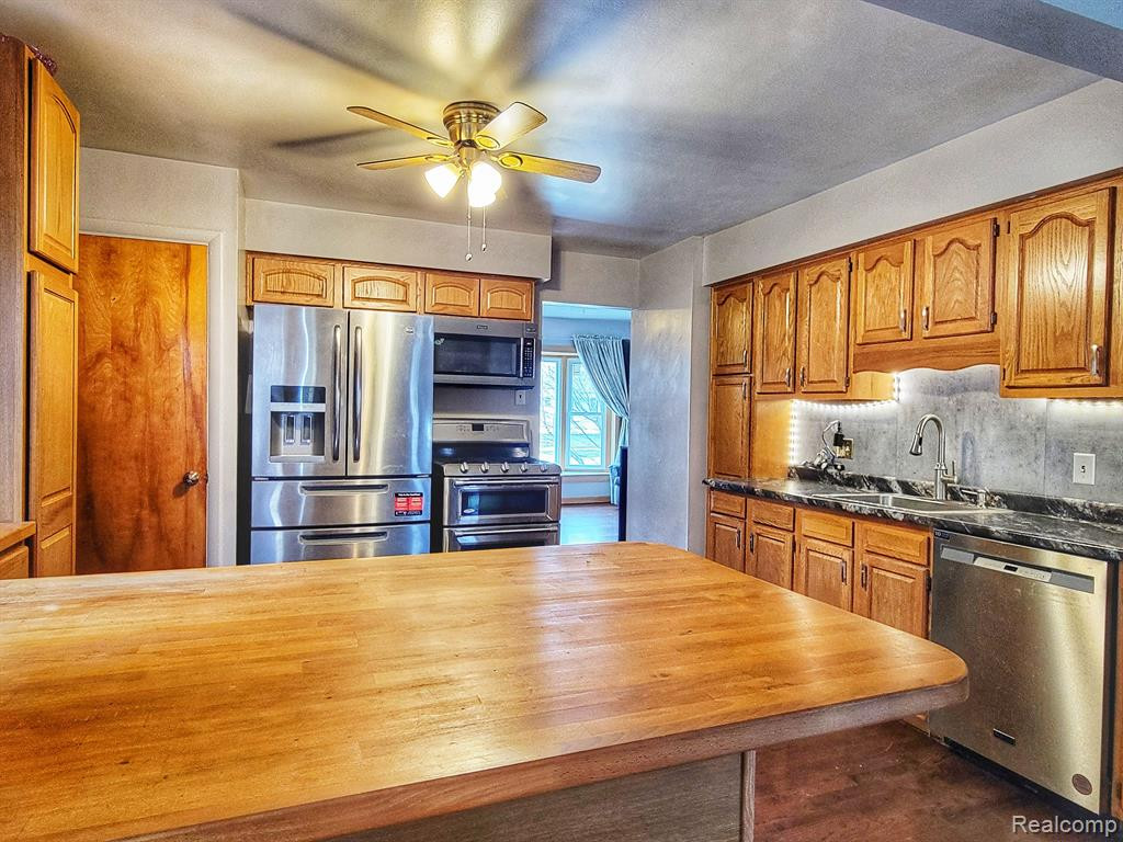 6503 Lathers, Garden City, MI — Photo 10