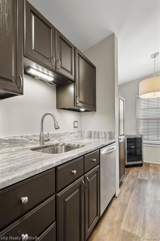 21124 E GLEN HAVEN Circle, Northville, MI 48167 — Photo 17