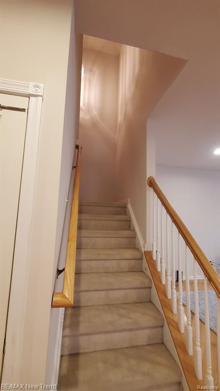 26324 FIELDSTONE, Novi, MI — Photo 5