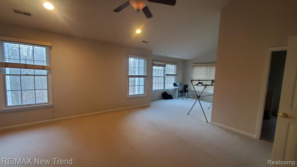 26324 FIELDSTONE, Novi, MI — Photo 6