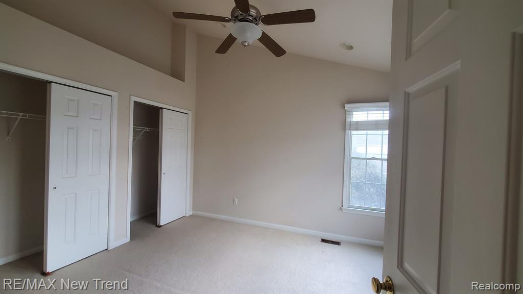 26324 FIELDSTONE, Novi, MI — Photo 9