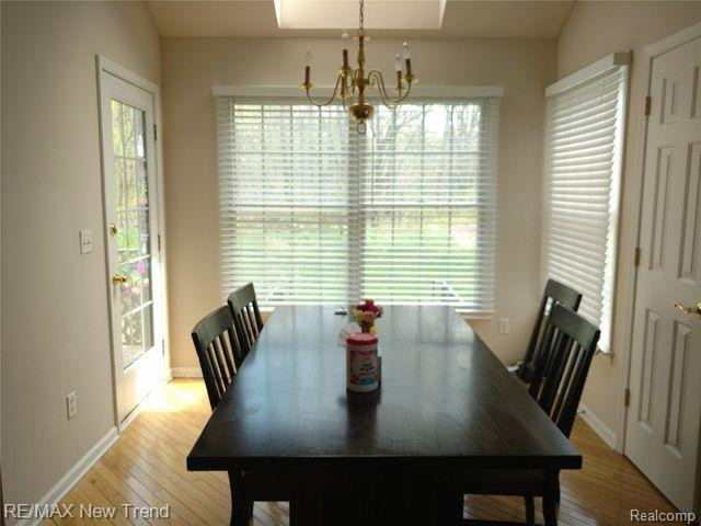 26324 FIELDSTONE, Novi, MI — Photo 12