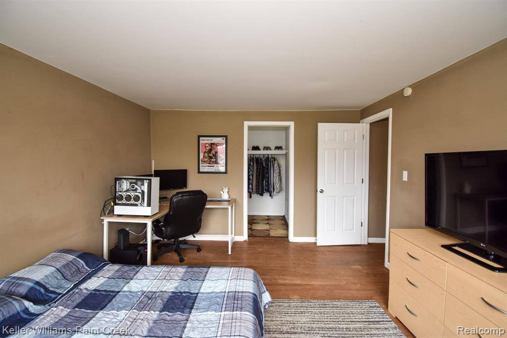 8272 KARAM Boulevard, 2, Warren, MI 48093 — Photo 25