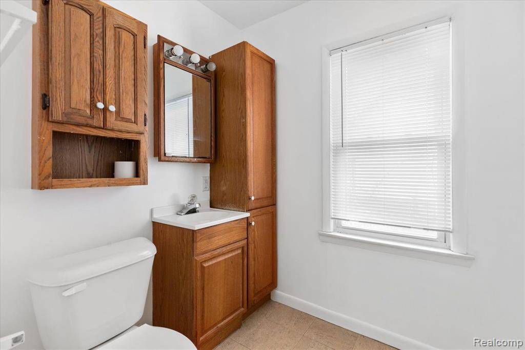6354 GARDEN, Warren, MI 48091 — Photo 20