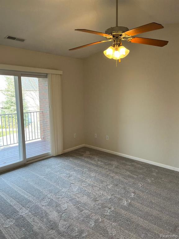 26202 CHESAPEAKE Circle, Walled Lake, MI 48390 — Photo 7