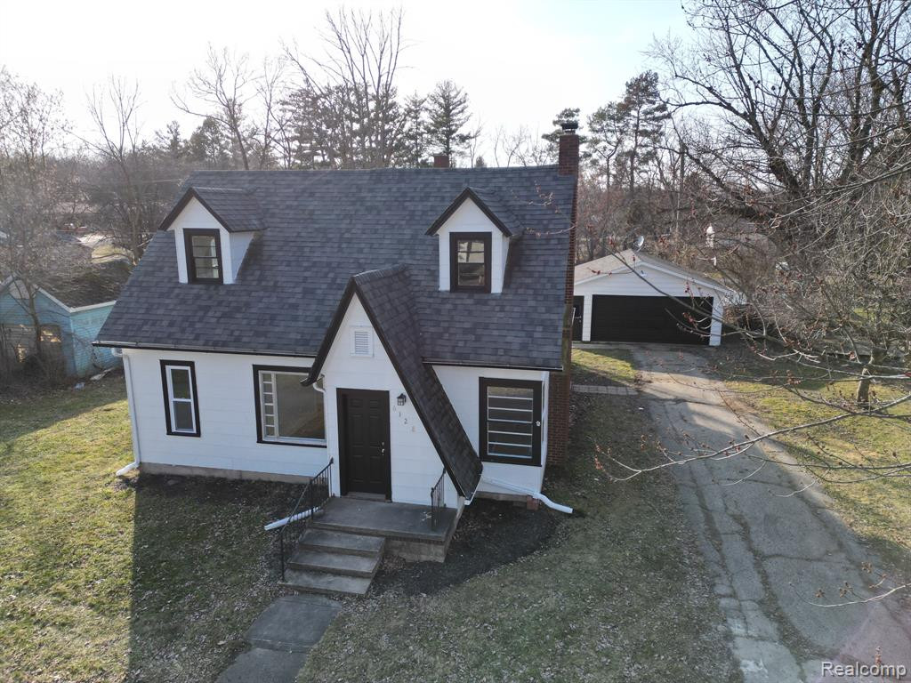 6128 LINCOLN Street, Mayville Vlg, MI 48744 — front exterior