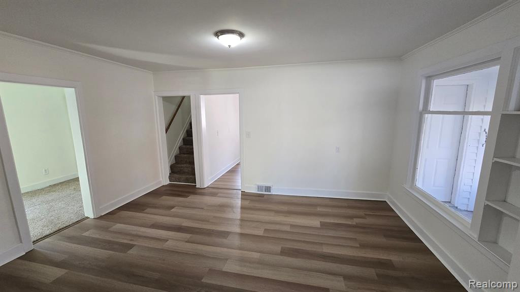 6128 LINCOLN Street, Mayville Vlg, MI 48744 — Photo 4