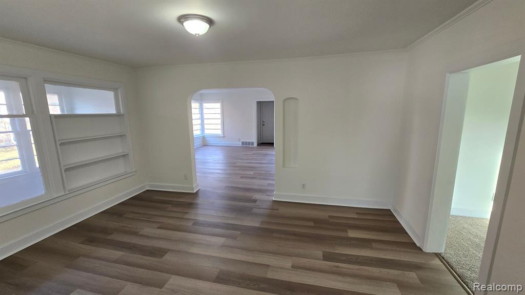 6128 LINCOLN Street, Mayville Vlg, MI 48744 — Photo 5