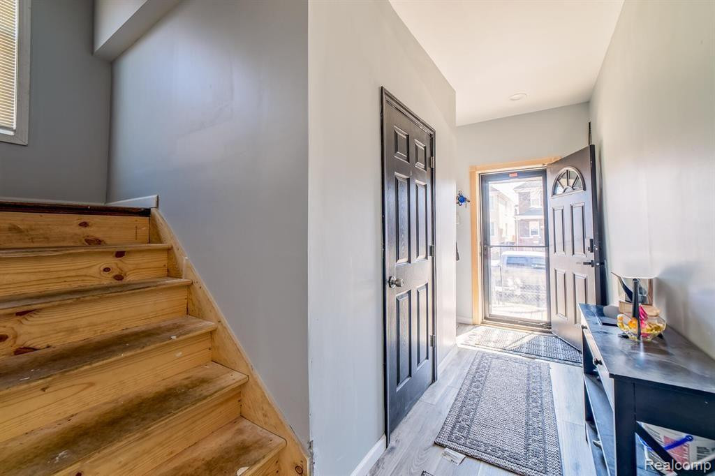 7076 LEXINGTON Street, Detroit, MI 48209 — Photo 6