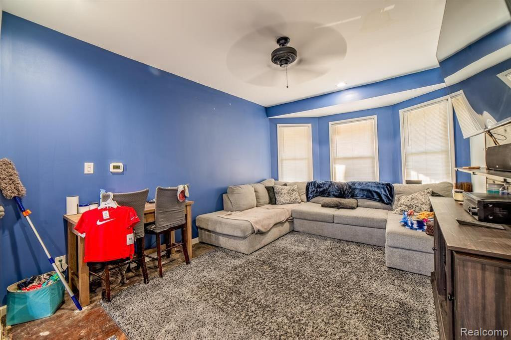 7076 LEXINGTON Street, Detroit, MI 48209 — Photo 14