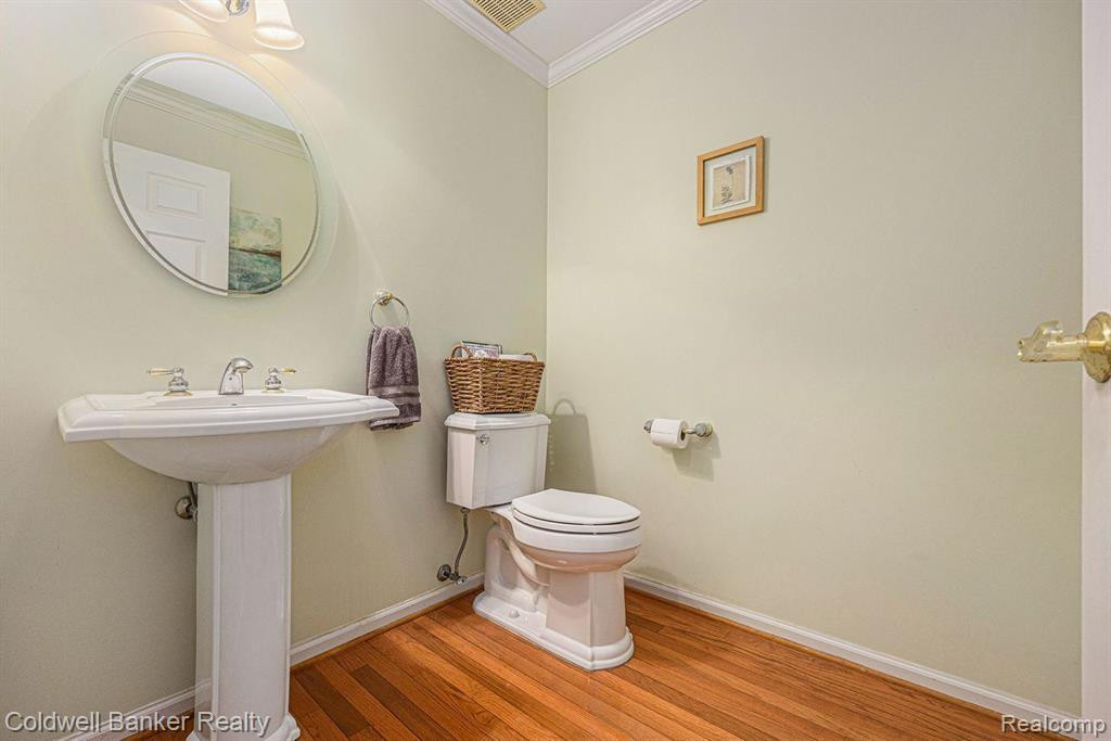 6039 RAVINE Court, Clarkston, MI 48348 — Photo 14
