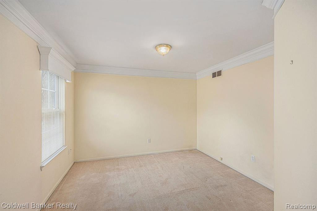 6039 RAVINE Court, Clarkston, MI 48348 — Photo 23